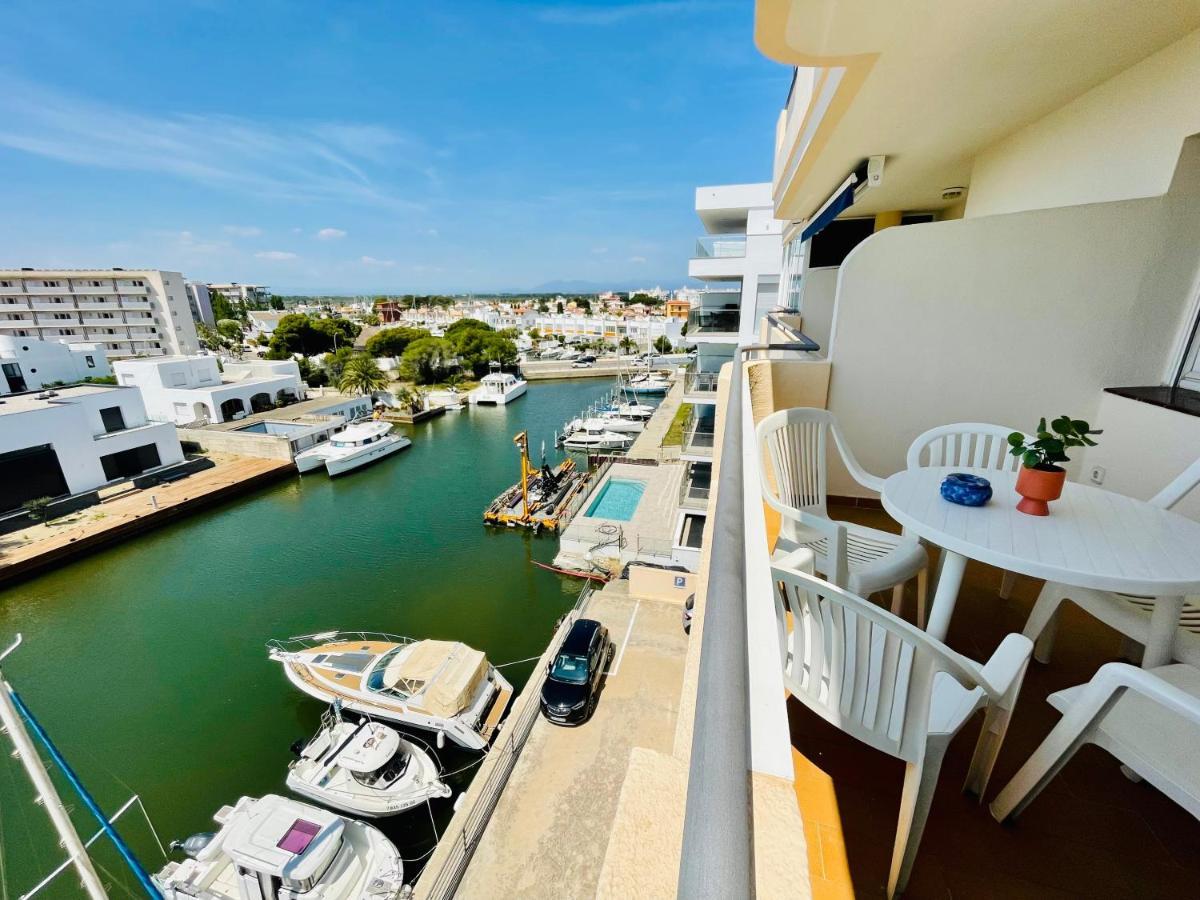 Port Thalassa 4/3 Apartment Roses Exterior photo